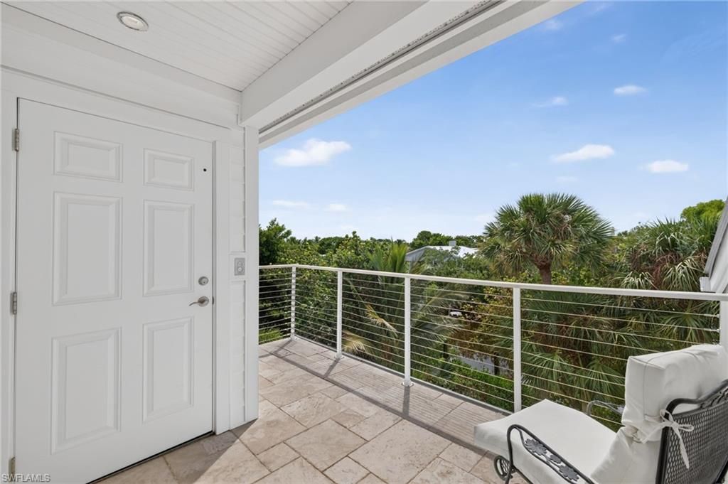 561 Lighthouse Way, Sanibel, FL 33957 Photo