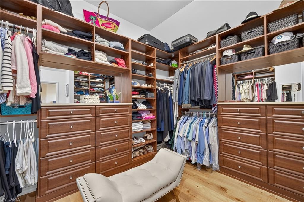 561 Lighthouse Way, Sanibel, FL 33957 Photo