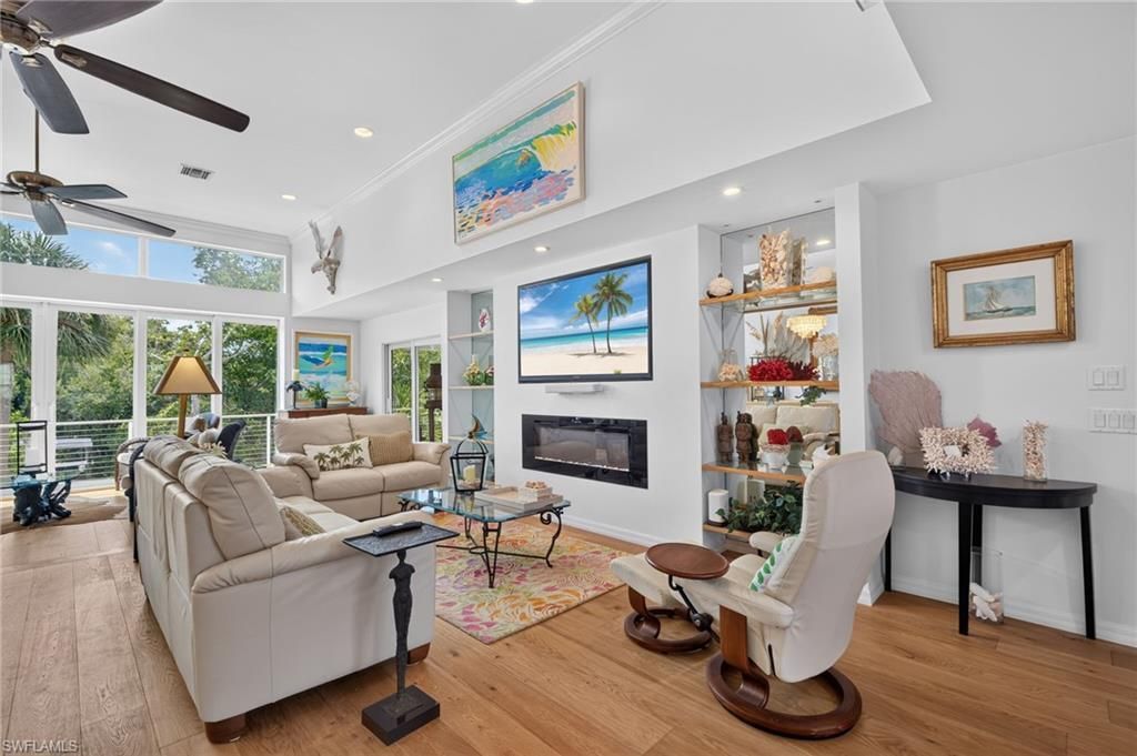 561 Lighthouse Way, Sanibel, FL 33957 Photo
