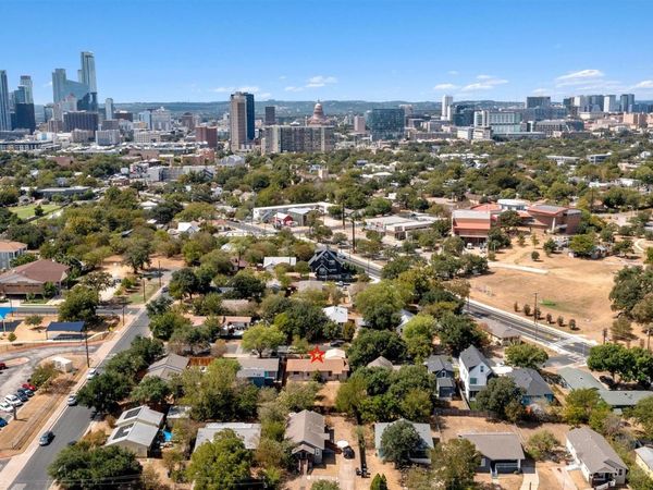 1113 Lawson LN, Austin, TX 78702