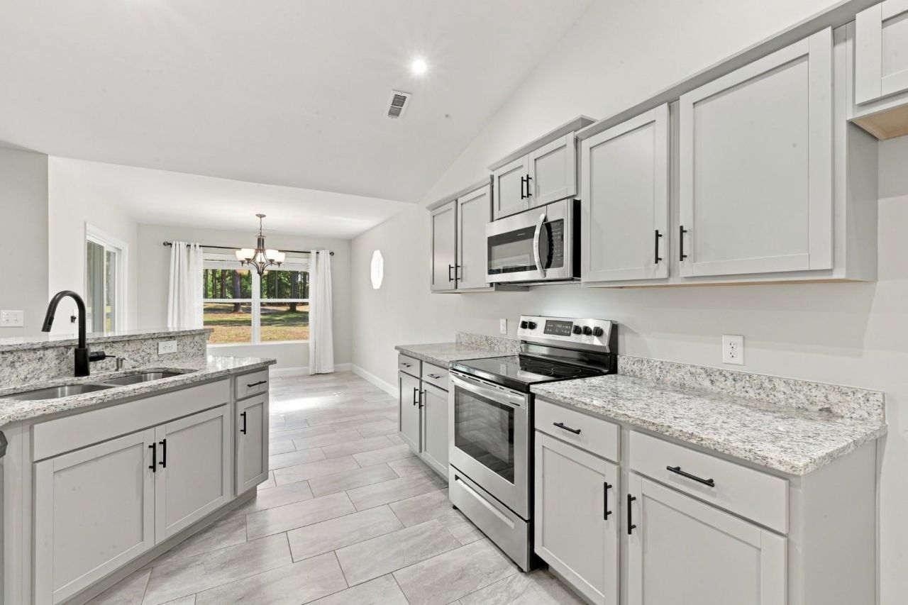 4177 Charleston Oaks Dr Photo 10