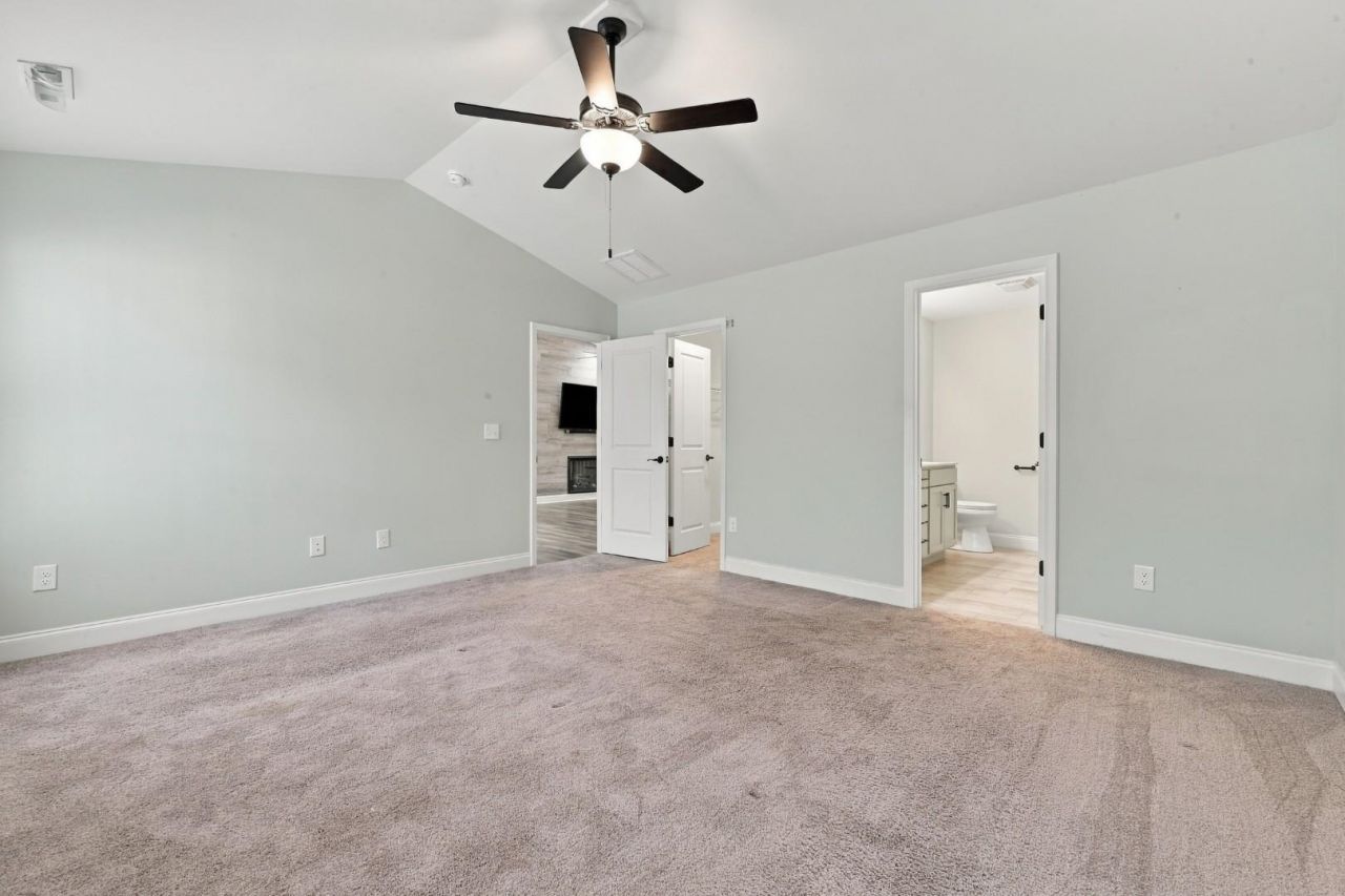 4177 Charleston Oaks Dr Photo 14
