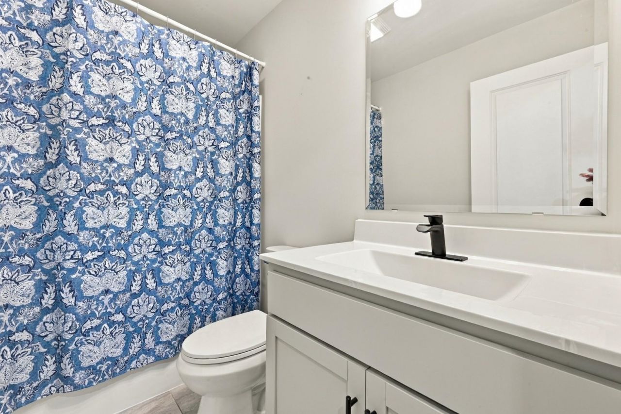 4177 Charleston Oaks Dr Photo 23