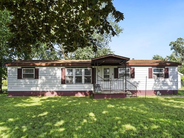 2710 Kreighbaum Street, Elkhart, IN 46517