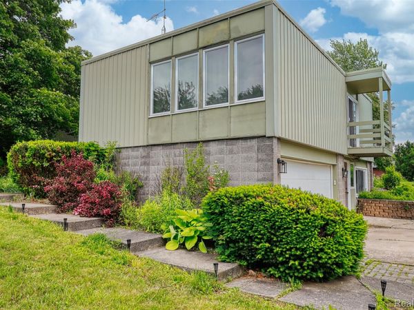 5215 Scenicvue Drive , Flint, Mi 48532
