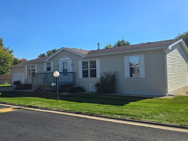 149 CARDINAL Lane , Sandwich, IL 60548