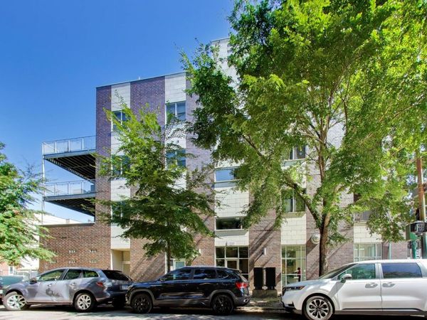 1605 N Oakley Avenue, Unit 3S, Chicago, IL 60647