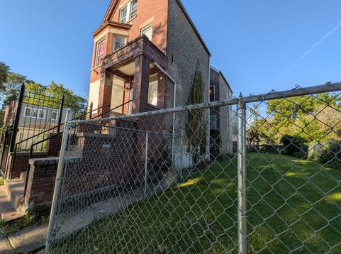 Main Photo