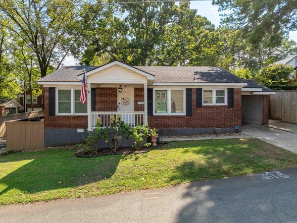 104 E St. Louis Street, Hot Springs, AR 71901