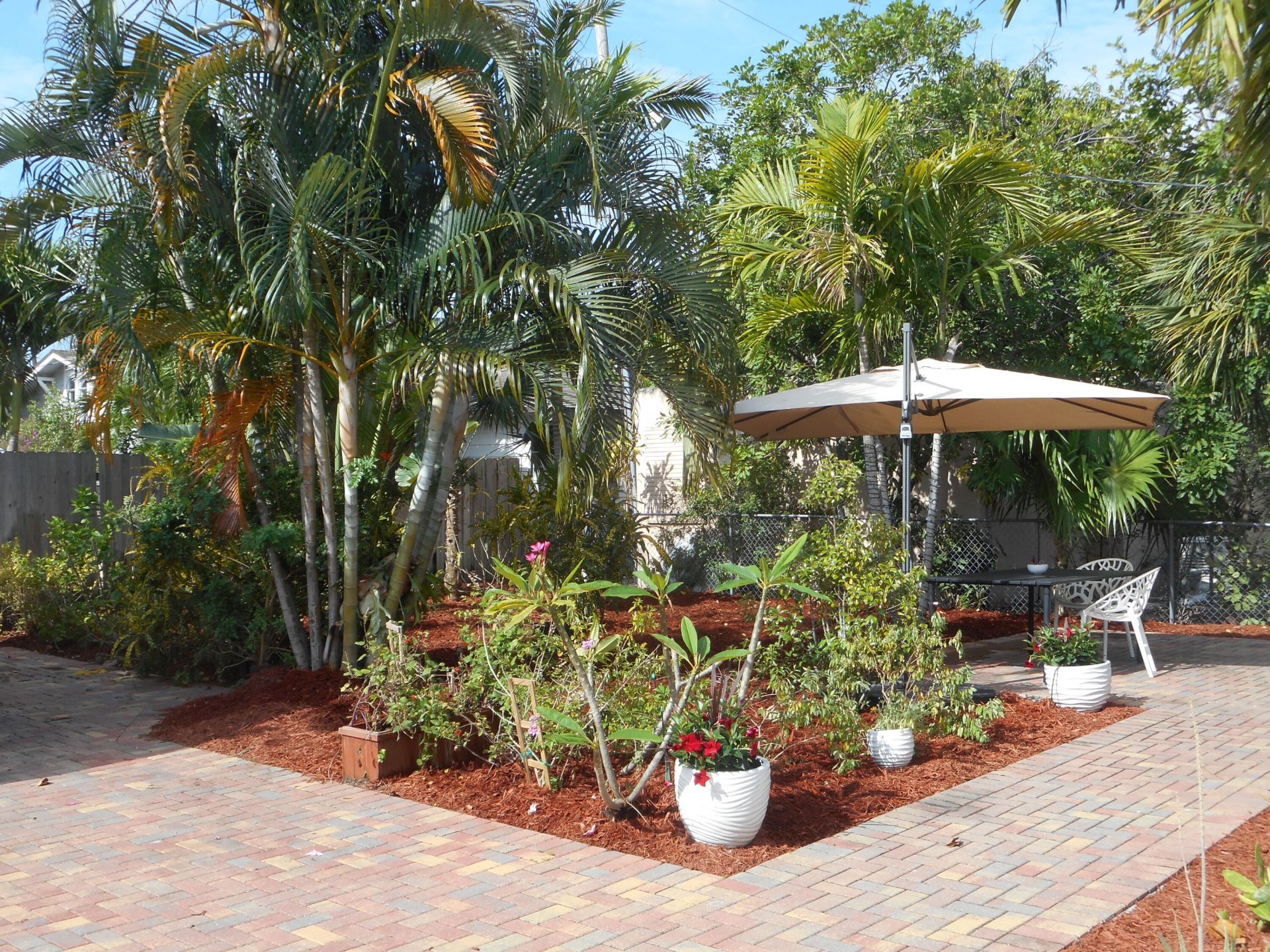 832 Biscayne Drive, West Palm Beach, FL 33401 Photo
