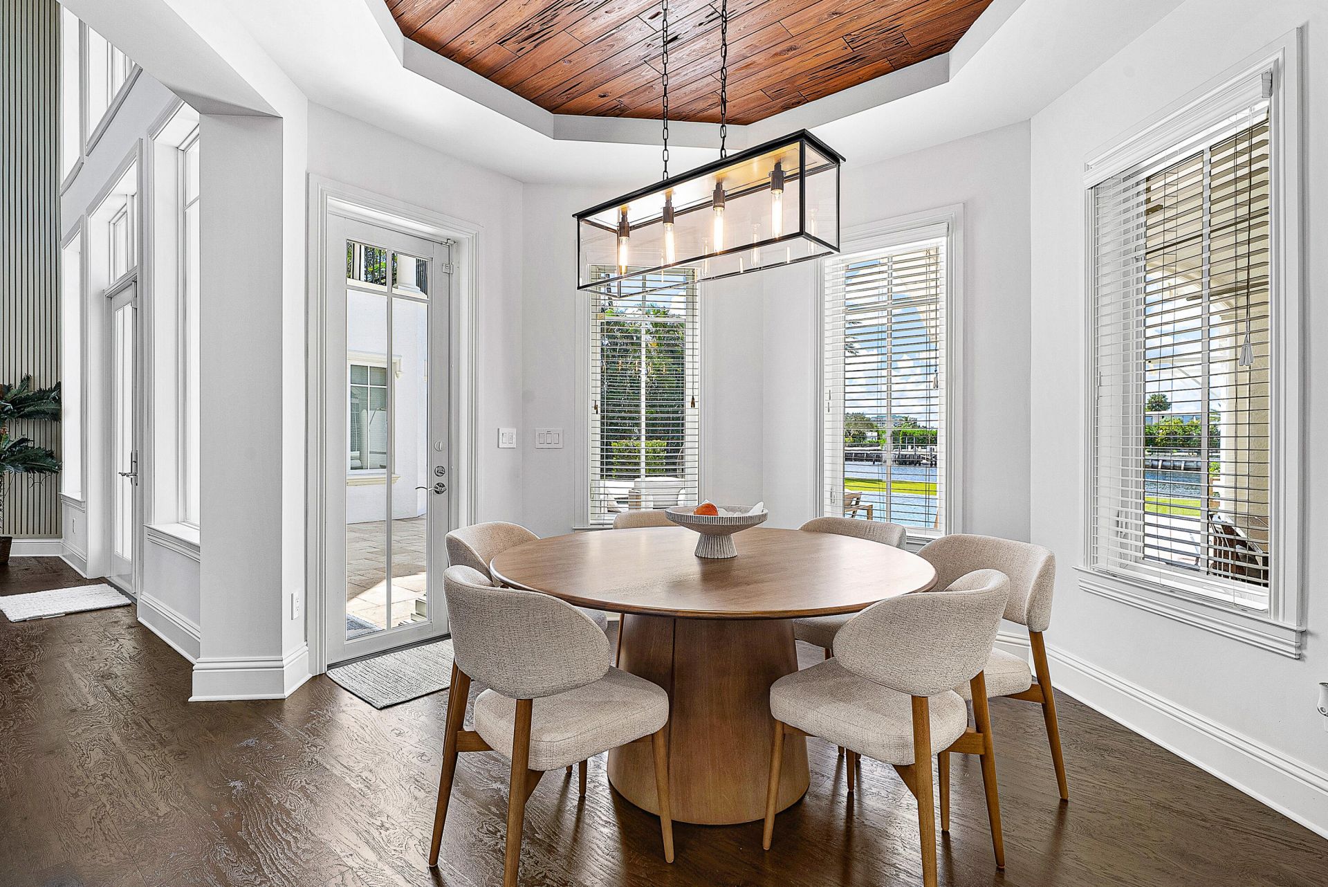 521 NE Spanish Trail, Boca Raton, FL 33432 Photo