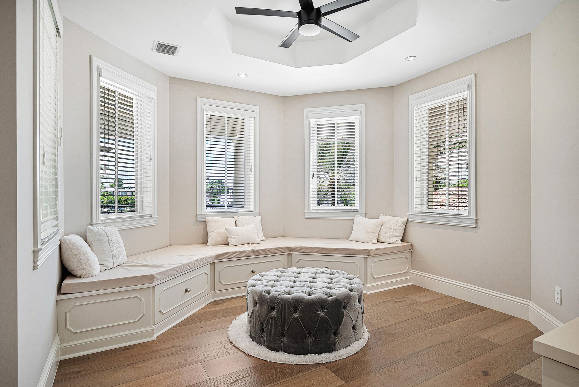 521 NE Spanish Trail, Boca Raton, FL 33432 Photo