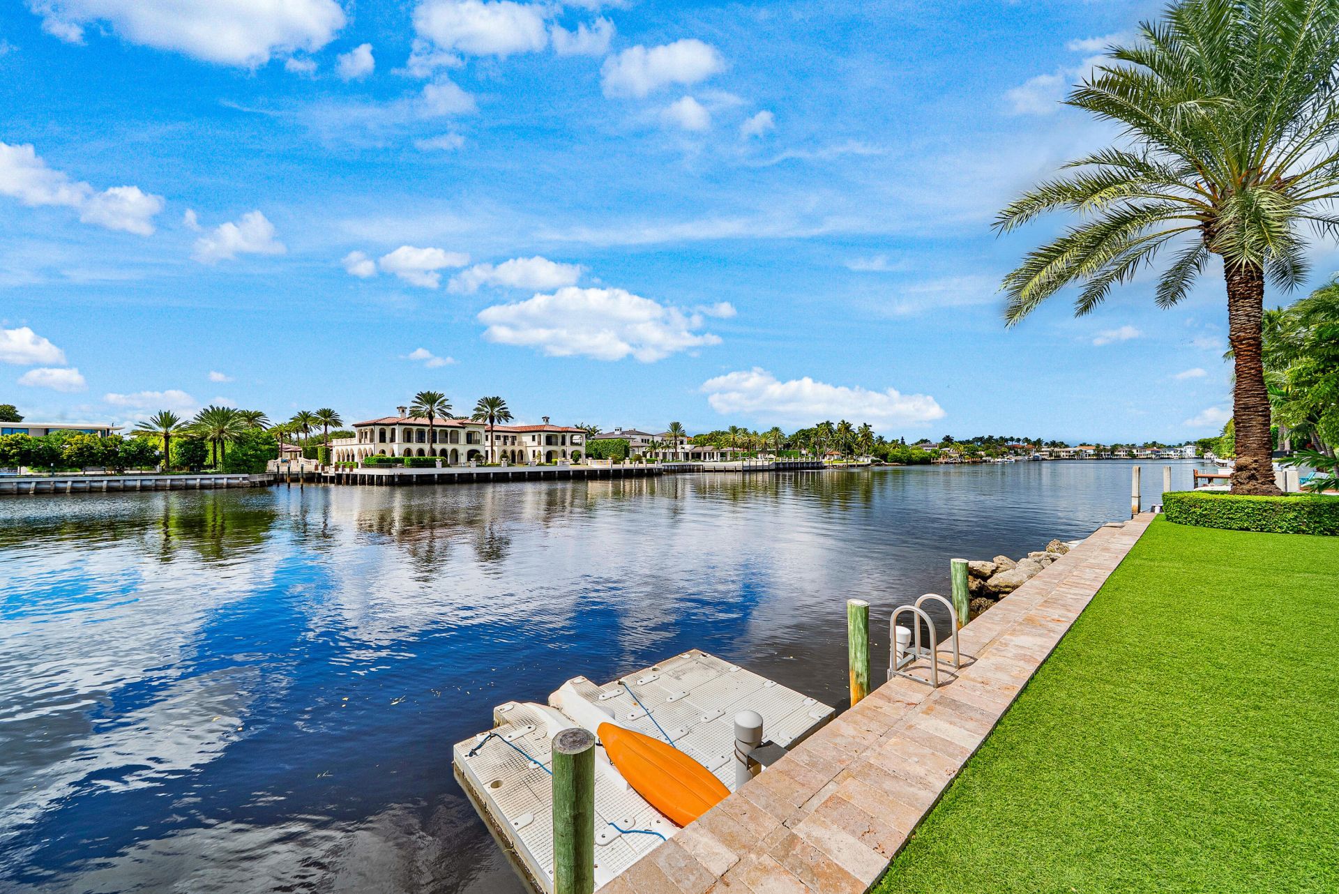 521 NE Spanish Trail, Boca Raton, FL 33432 Photo