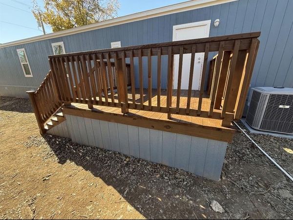 221 W Division Street , Graford, TX 76449