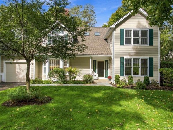 34 Old Town Crossing, Mount Kisco, NY 10549