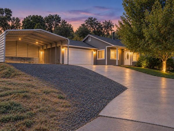 4611 Roadrunner Dr, Ione, CA 95640