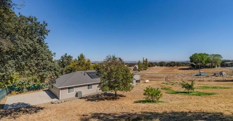 4611 Roadrunner Dr, Ione, CA 95640 Photo