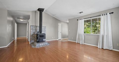 4611 Roadrunner Dr, Ione, CA 95640 Photo
