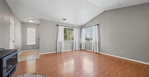 4611 Roadrunner Dr, Ione, CA 95640 Photo