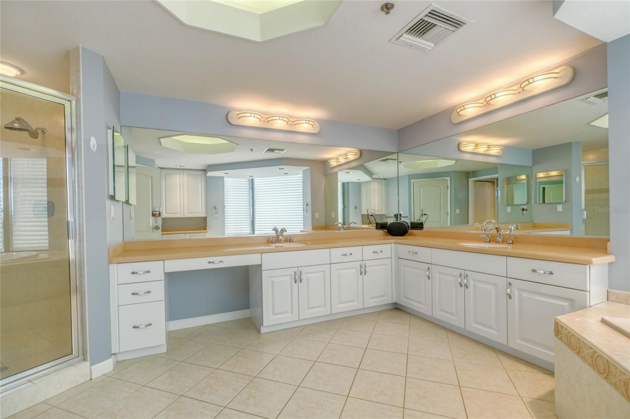 19828 Gulf Boulevard, Unit 201, Indian Shores, FL 33785 Photo