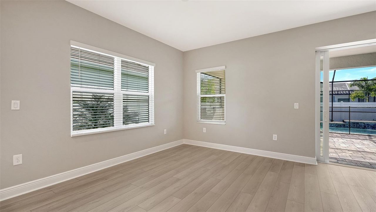 8201 Scarletbush Drive, Sarasota, FL 34240 Photo