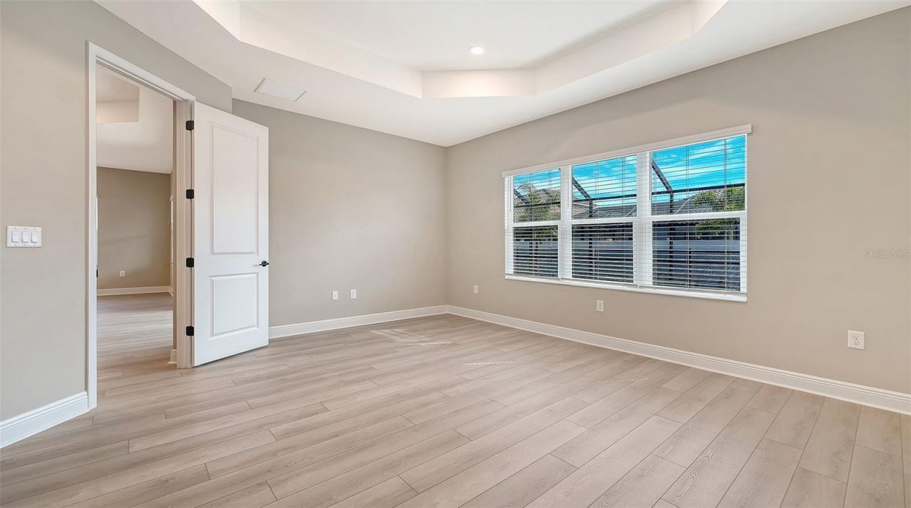 8201 Scarletbush Drive, Sarasota, FL 34240 Photo