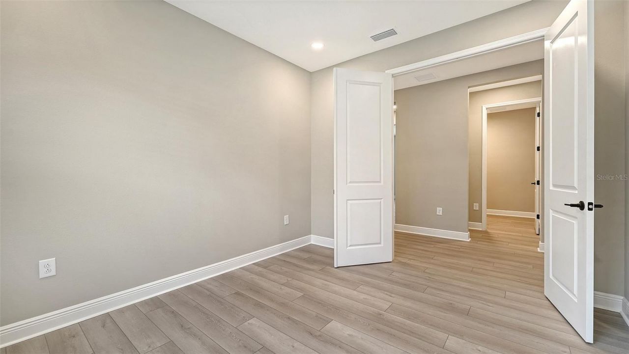 8201 Scarletbush Drive, Sarasota, FL 34240 Photo