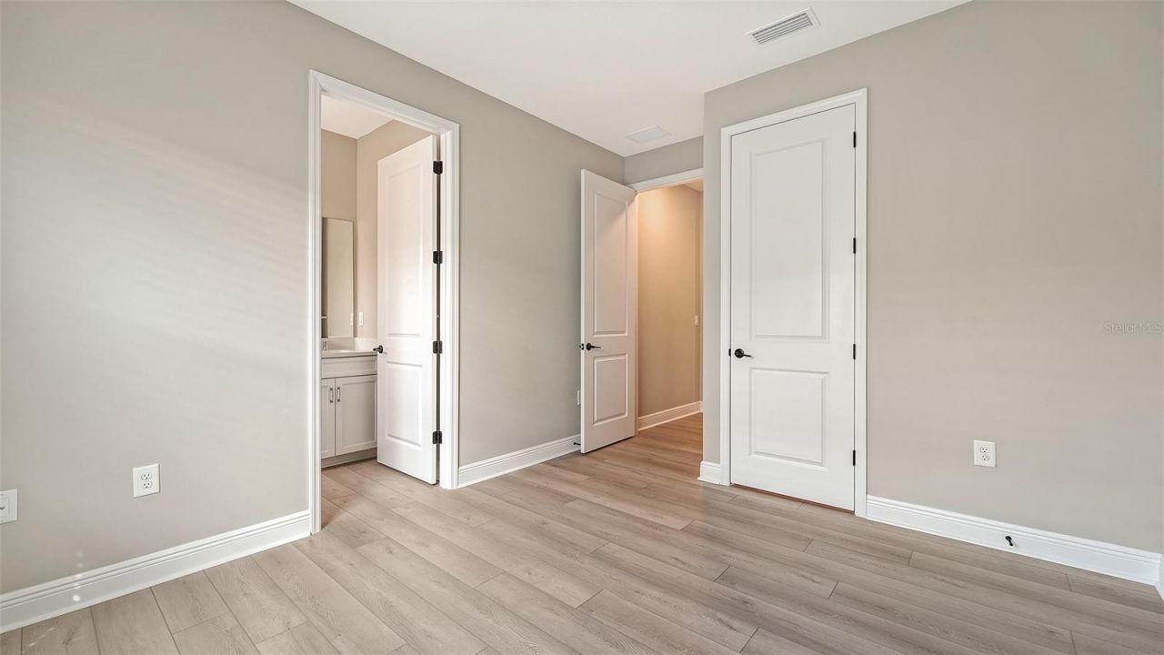 8201 Scarletbush Drive, Sarasota, FL 34240 Photo