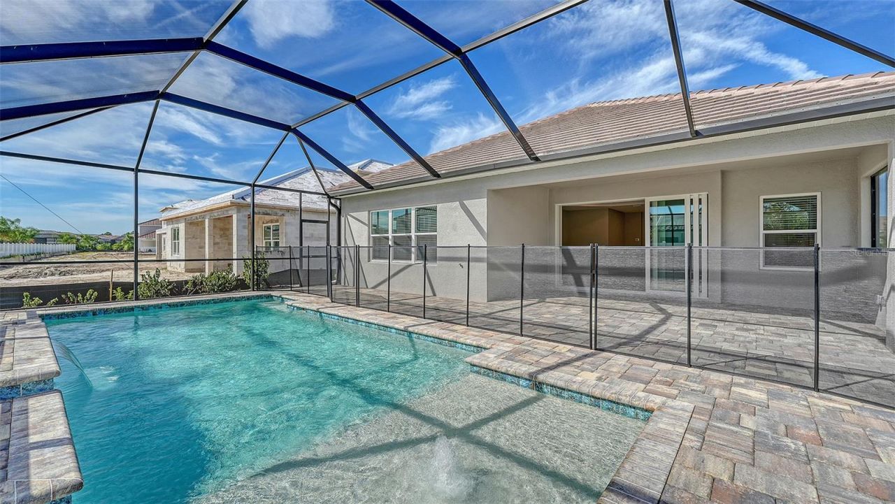 8201 Scarletbush Drive, Sarasota, FL 34240 Photo