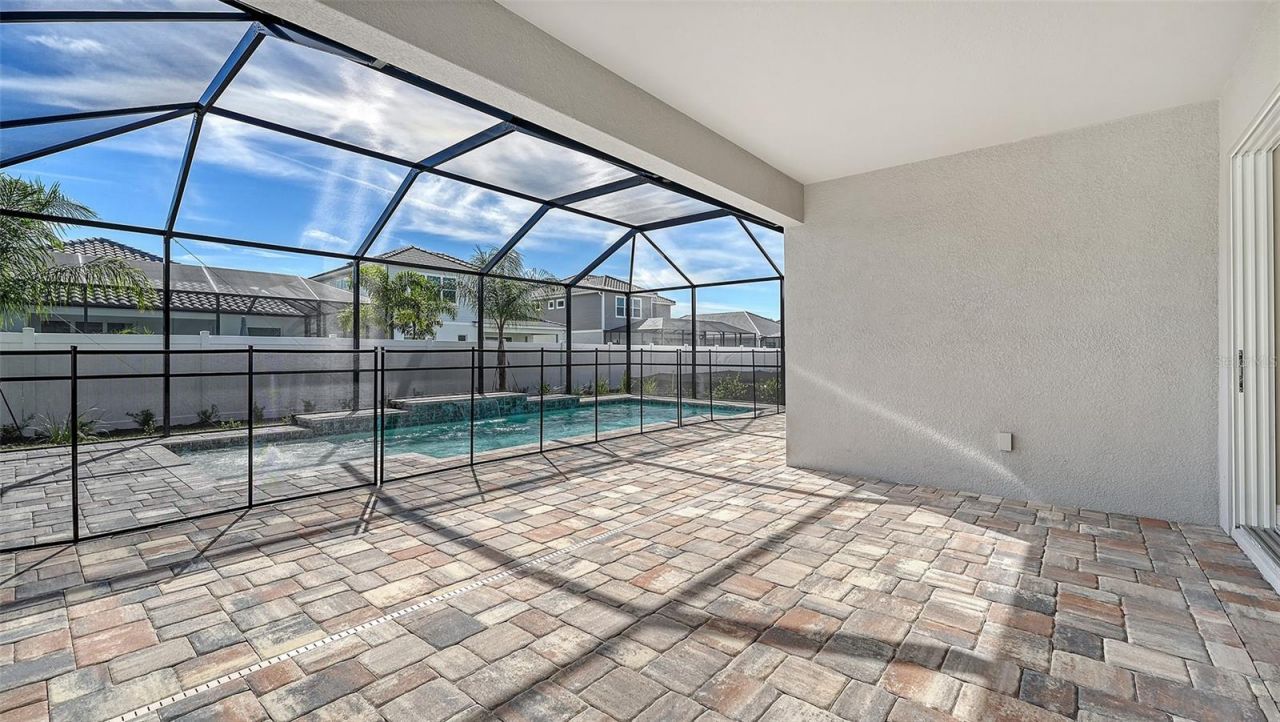8201 Scarletbush Drive, Sarasota, FL 34240 Photo