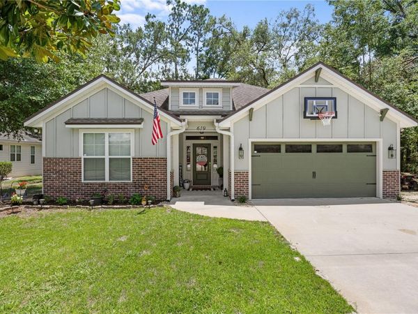 619 SW BELLFLOWER , LAKE CITY, FL 32024