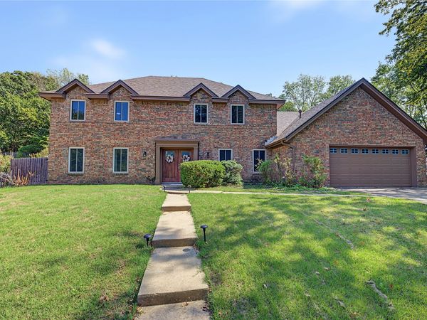 1624 Cherokee Hills Drive , Bartlesville, OK 74006