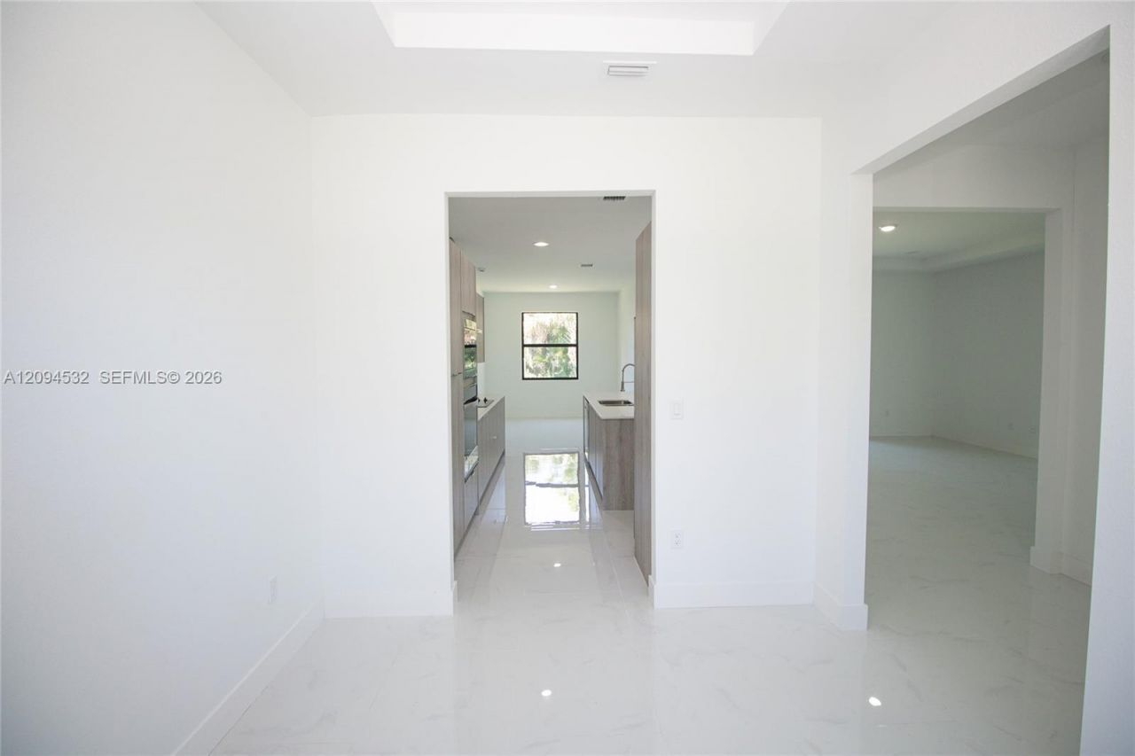 733 Alee St E, Lehigh Acres, FL 33974 Photo