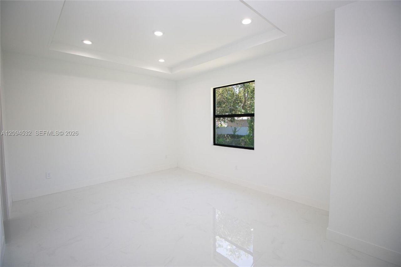 733 Alee St E, Lehigh Acres, FL 33974 Photo