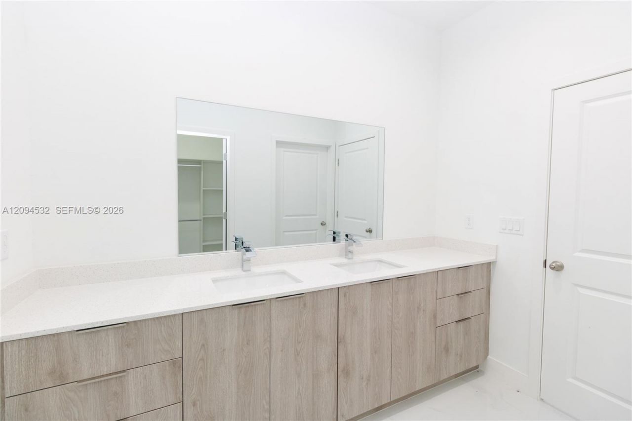 733 Alee St E, Lehigh Acres, FL 33974 Photo