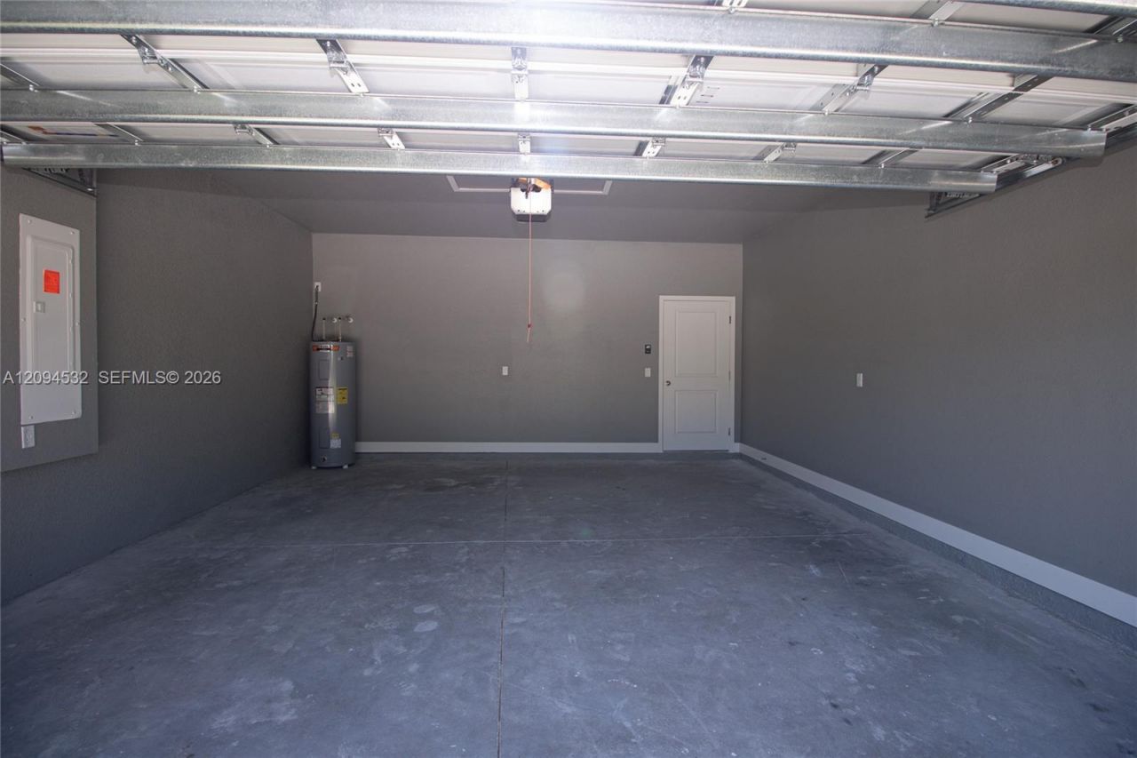 733 Alee St E, Lehigh Acres, FL 33974 Photo