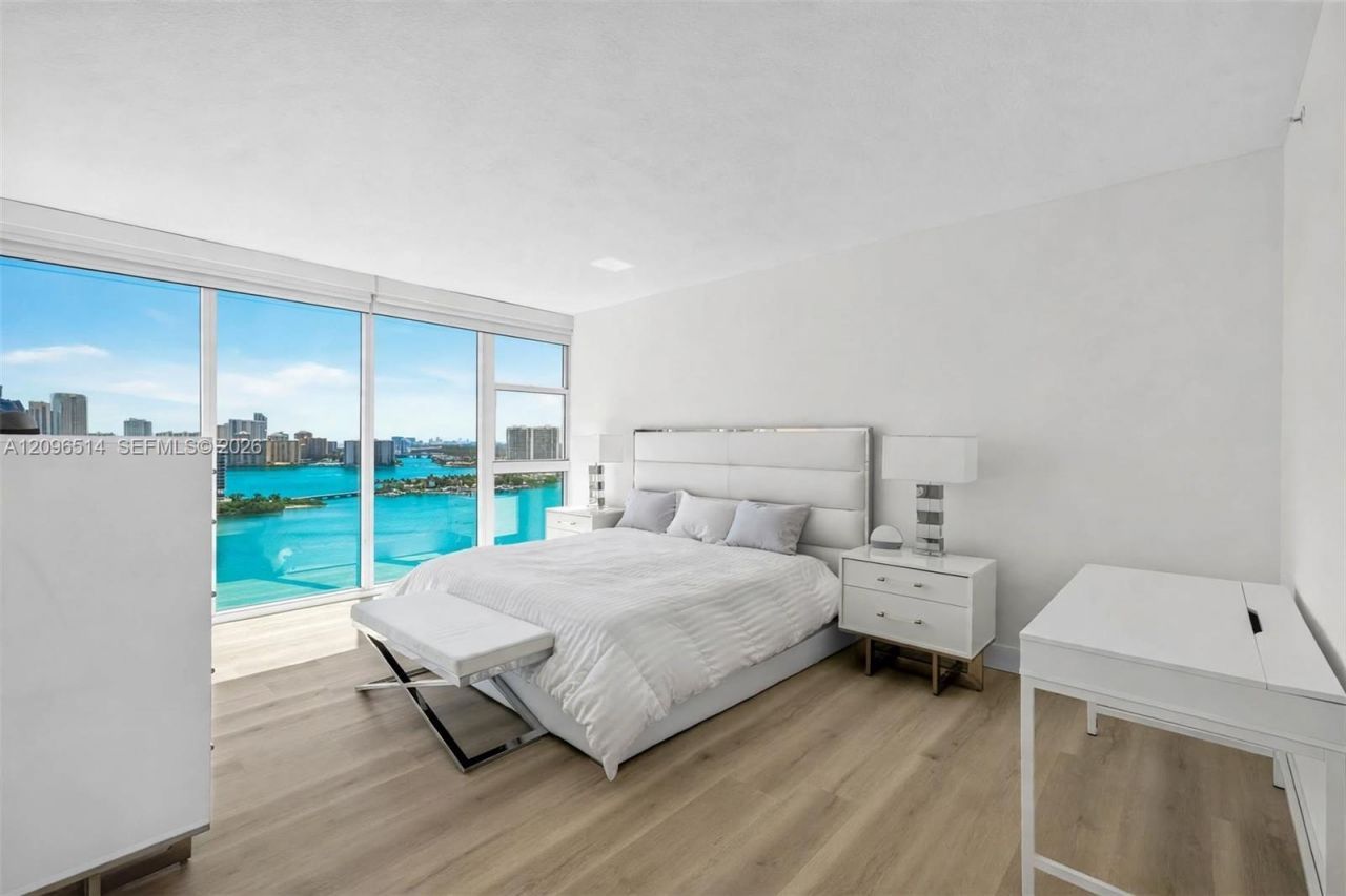 3370 Hidden Bay Dr , Unit 2410, Aventura, FL 33180 Photo