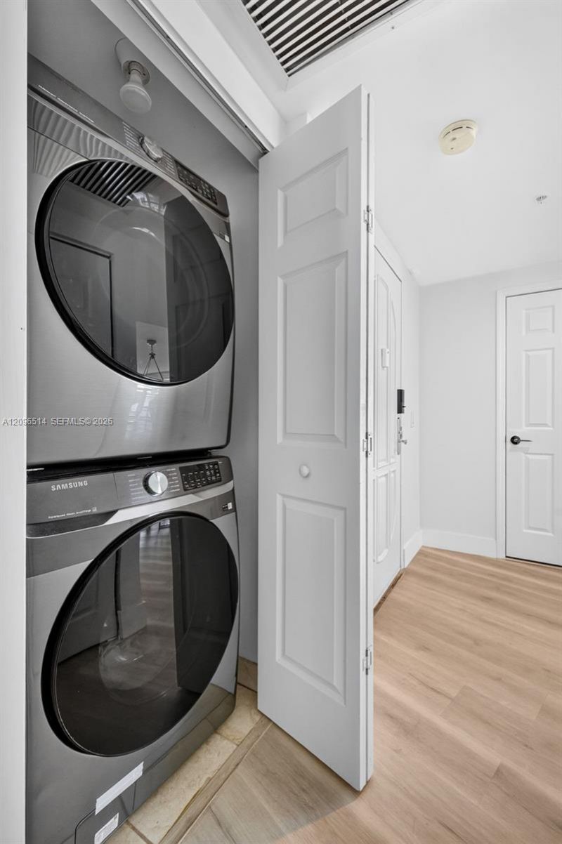 3370 Hidden Bay Dr , Unit 2410, Aventura, FL 33180 Photo