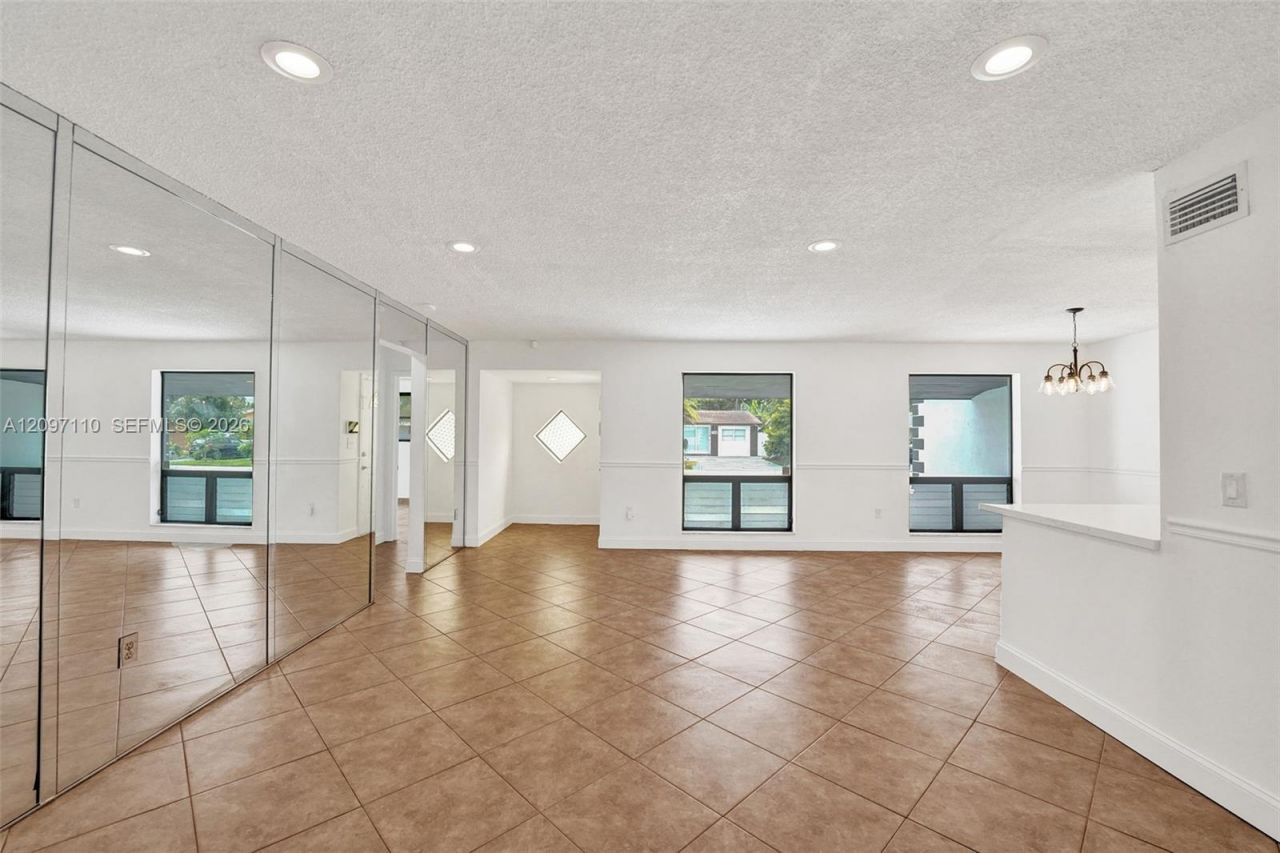 7771 Ramona St , Miramar, FL 33023 Photo