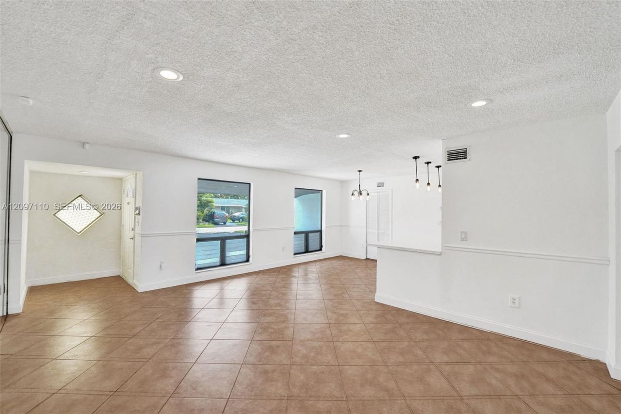 7771 Ramona St , Miramar, FL 33023 Photo