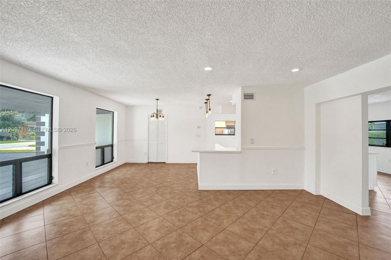 7771 Ramona St , Miramar, FL 33023 Photo