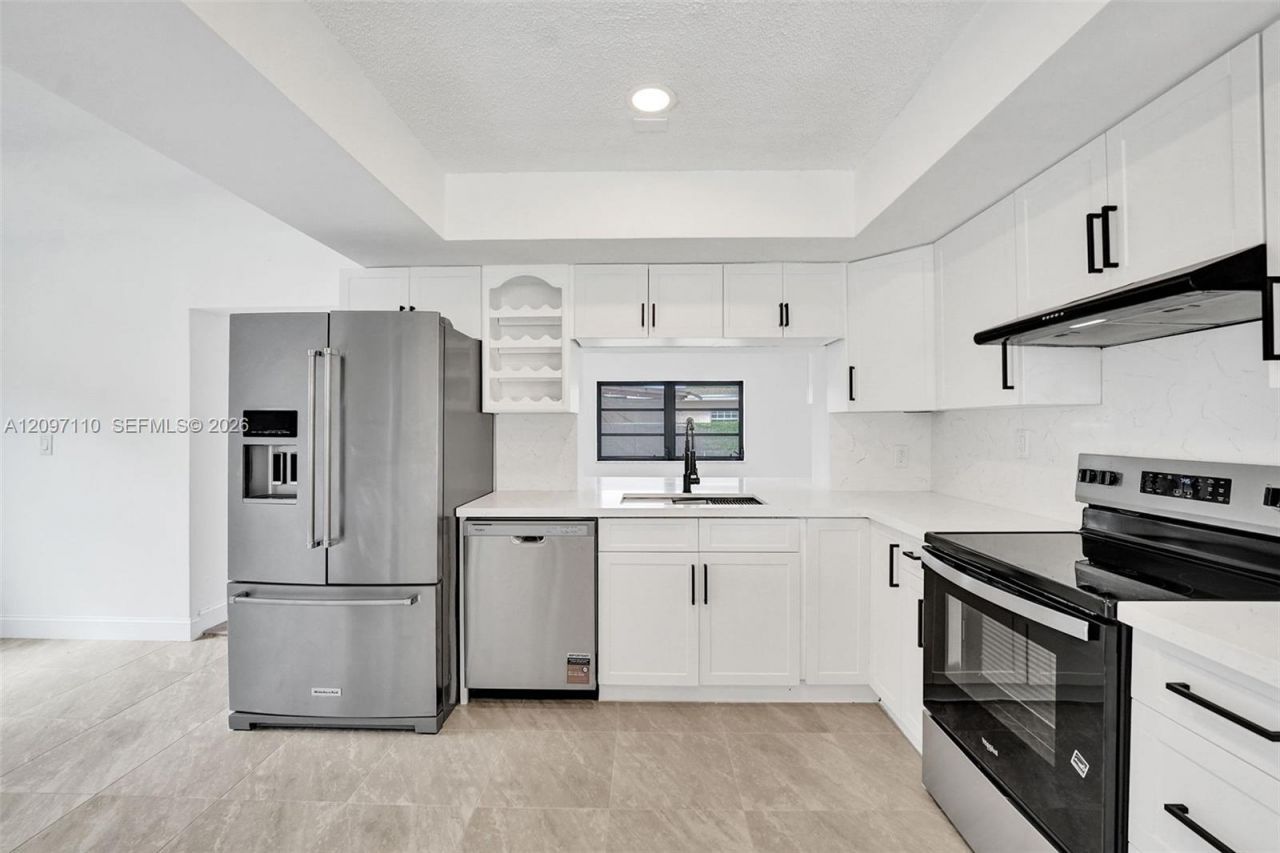7771 Ramona St , Miramar, FL 33023 Photo