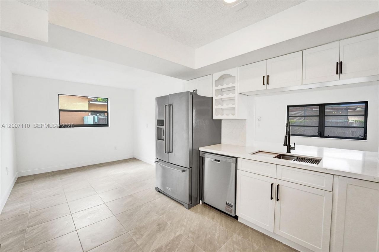 7771 Ramona St , Miramar, FL 33023 Photo