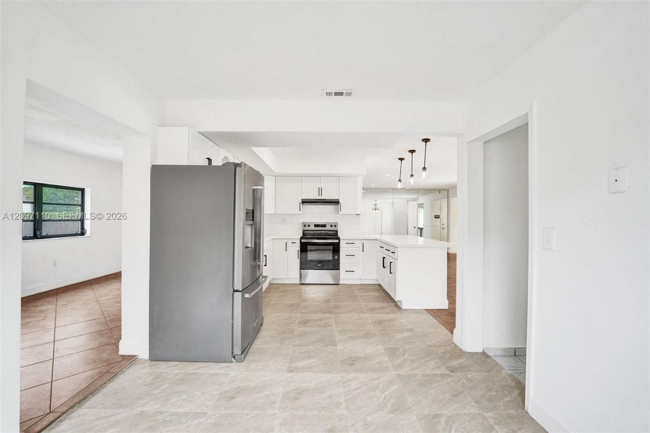 7771 Ramona St , Miramar, FL 33023 Photo
