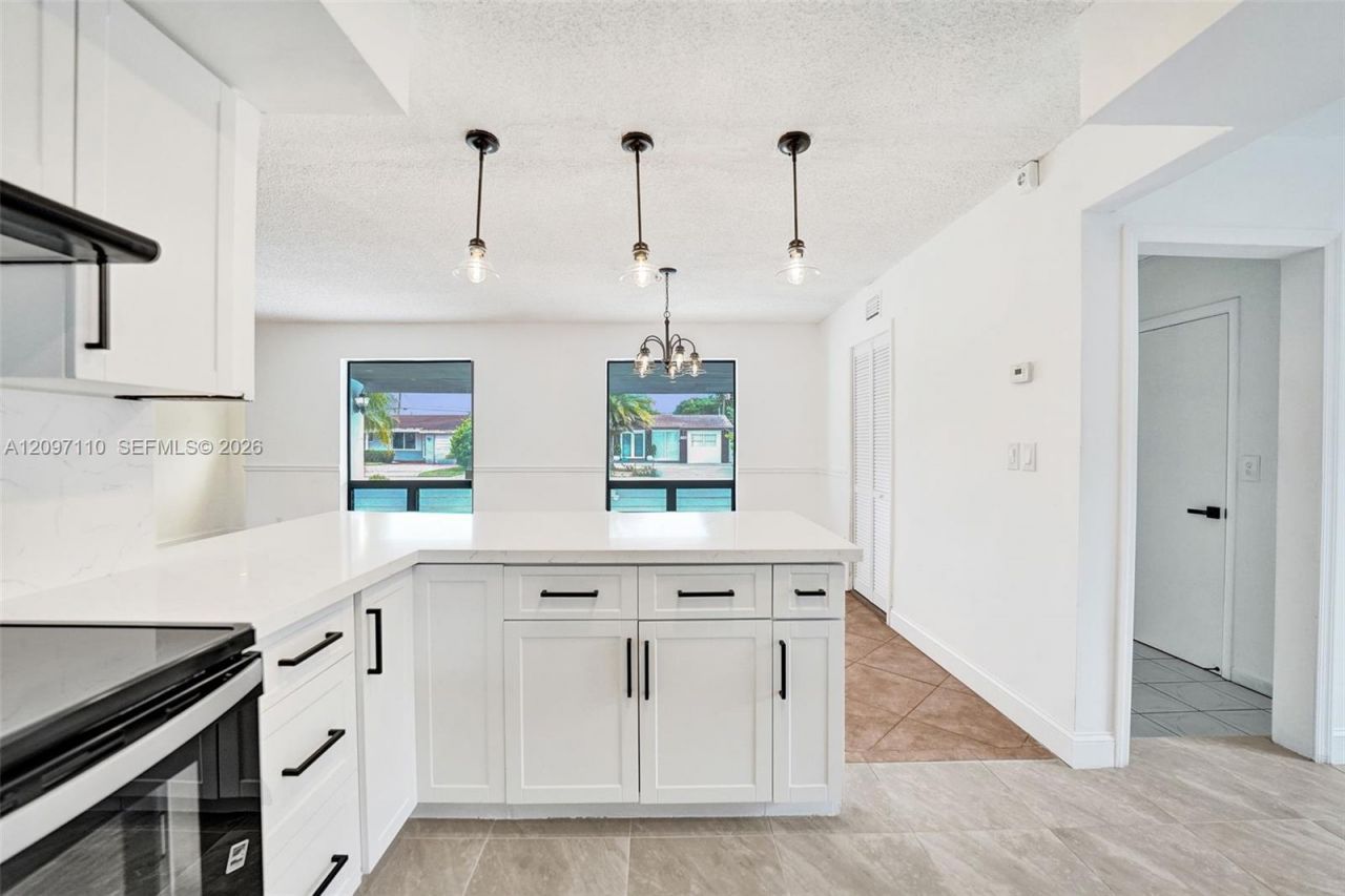 7771 Ramona St, Miramar, FL 33023 Photo
