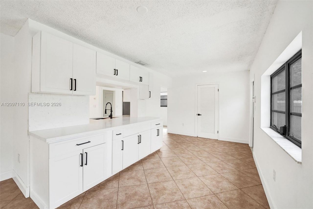 7771 Ramona St , Miramar, FL 33023 Photo