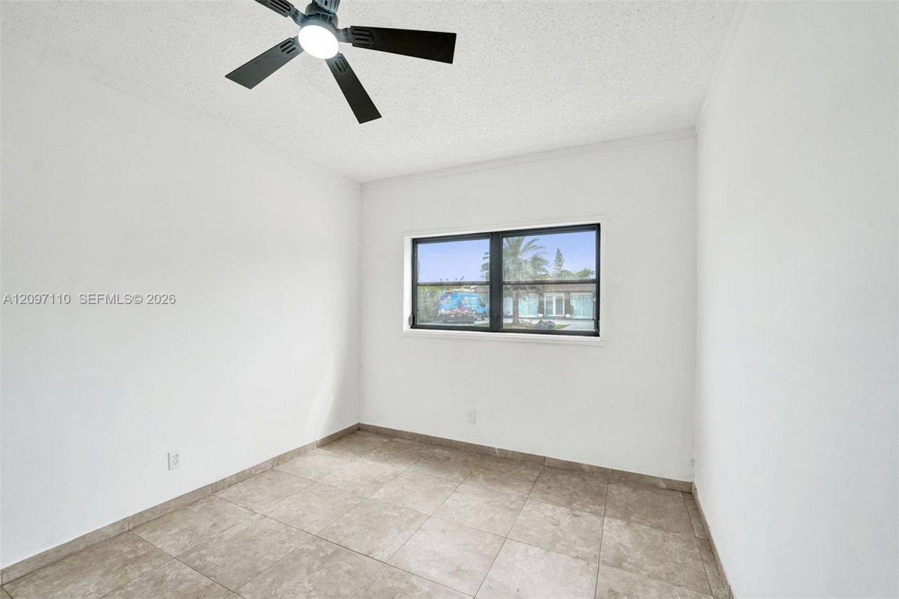 7771 Ramona St, Miramar, FL 33023 Photo