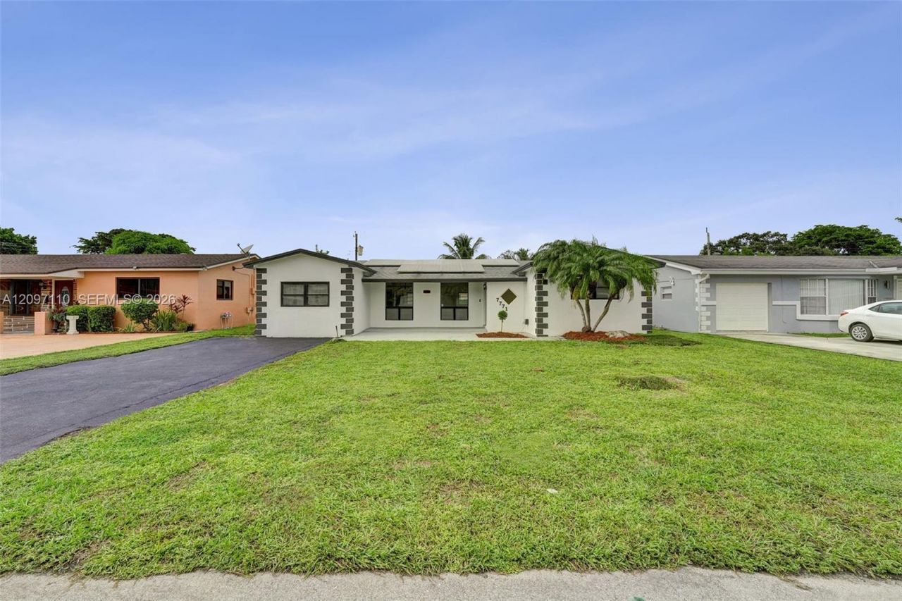 7771 Ramona St, Miramar, FL 33023 Photo