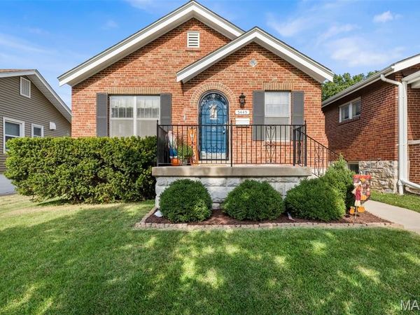 5445 Robert Avenue, St Louis, MO 63109