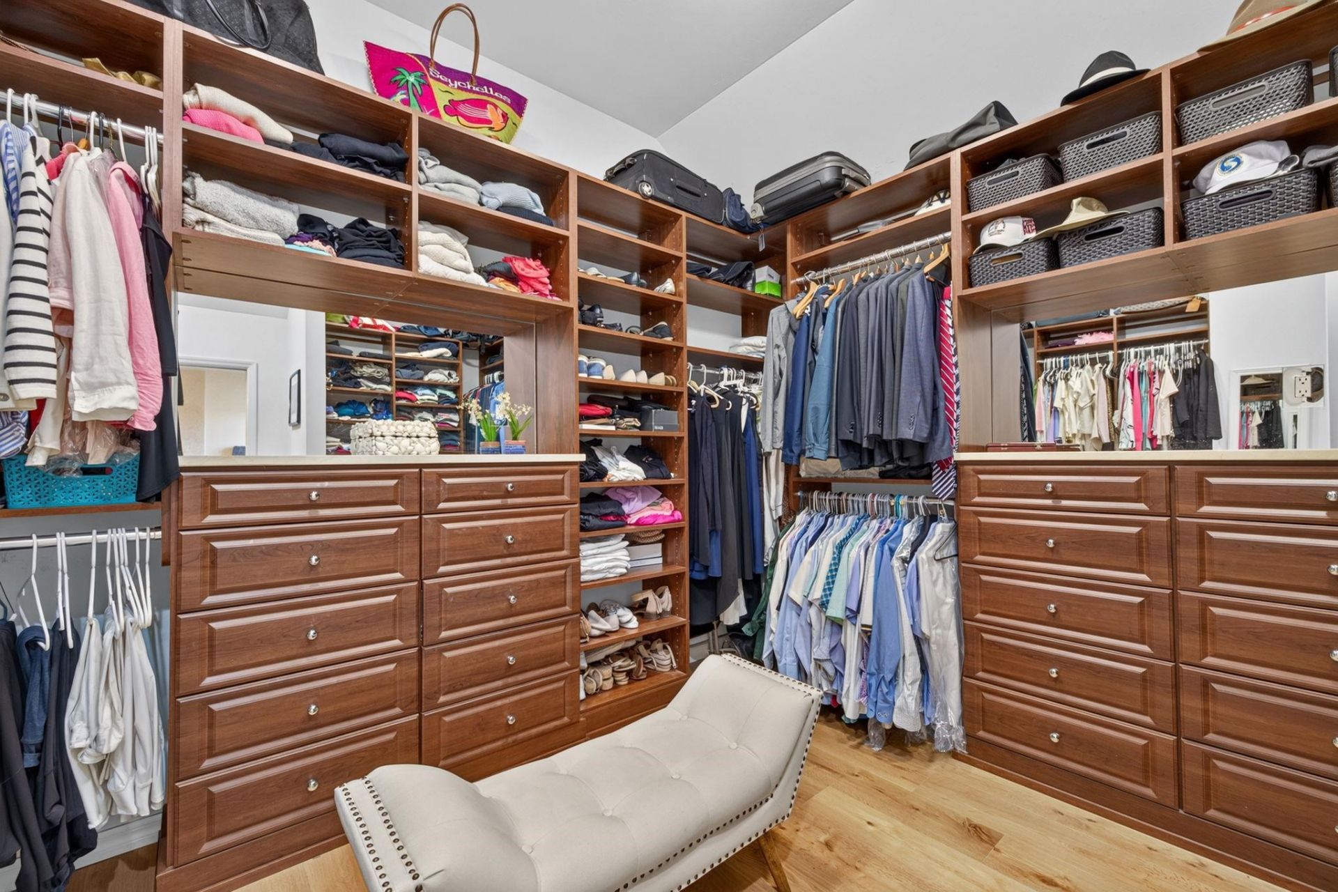 561 Lighthouse Way, Sanibel, FL 33957 Photo